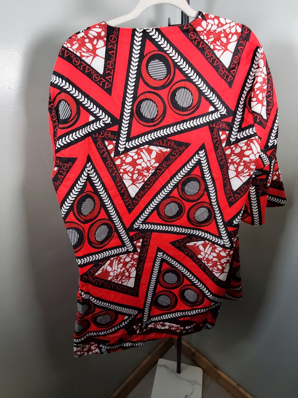 Delta Red Black White Patterned Blazer Jacket - Picture 5 of 6
